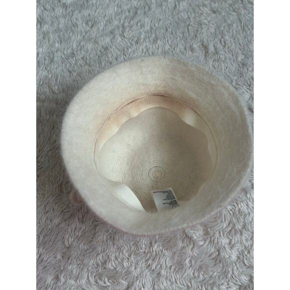 Gorgeous Vintage Cream White Ivory Angora Fuzzy Bucket Hat with Bow - Picture 6 of 6
